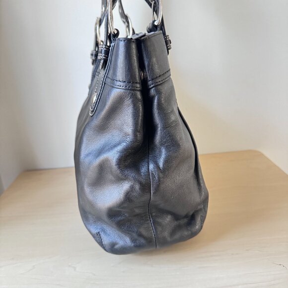 Coach Soho Pleated Black Leather Satchel | Classic & Chic 🖤✨ - Picture 4 of 11